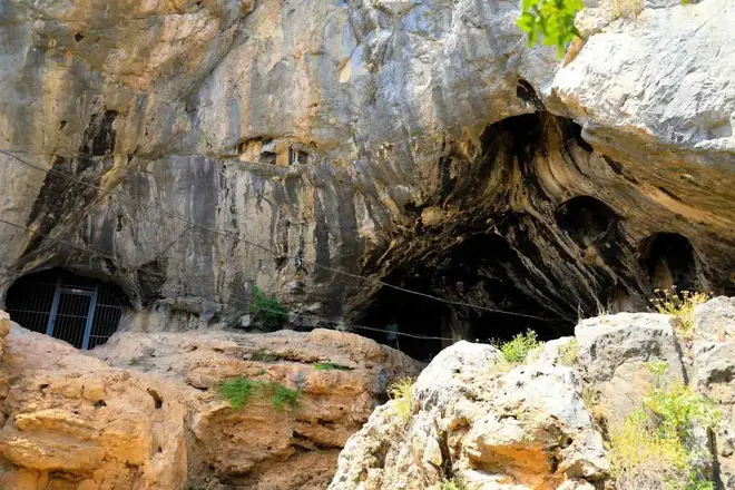 Karain Mağarası