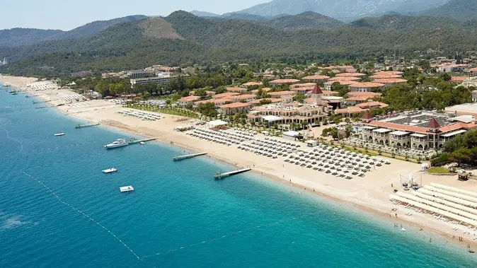 Tekirova Kıyıları