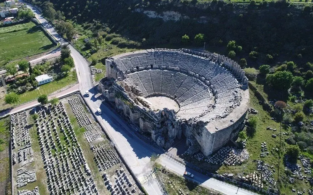 Perge Antik Kenti