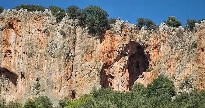 Geyikbayırı Mağarası