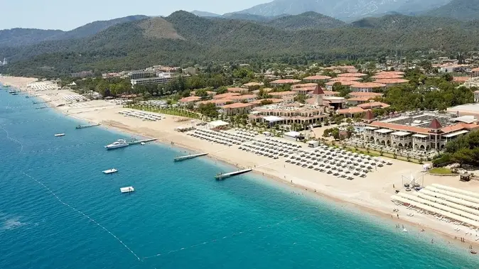 Tekirova Kıyıları