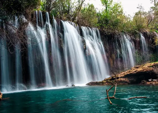 Kurşunlu Şelalesi Tabiat Parkı