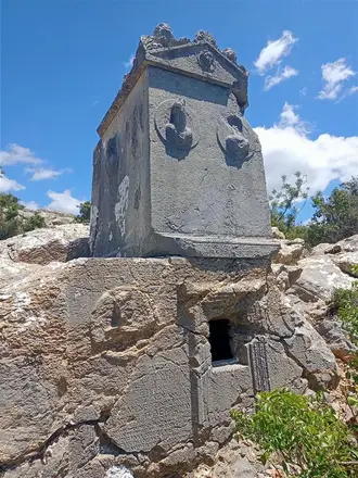 Adanda Lamos Antik Kenti