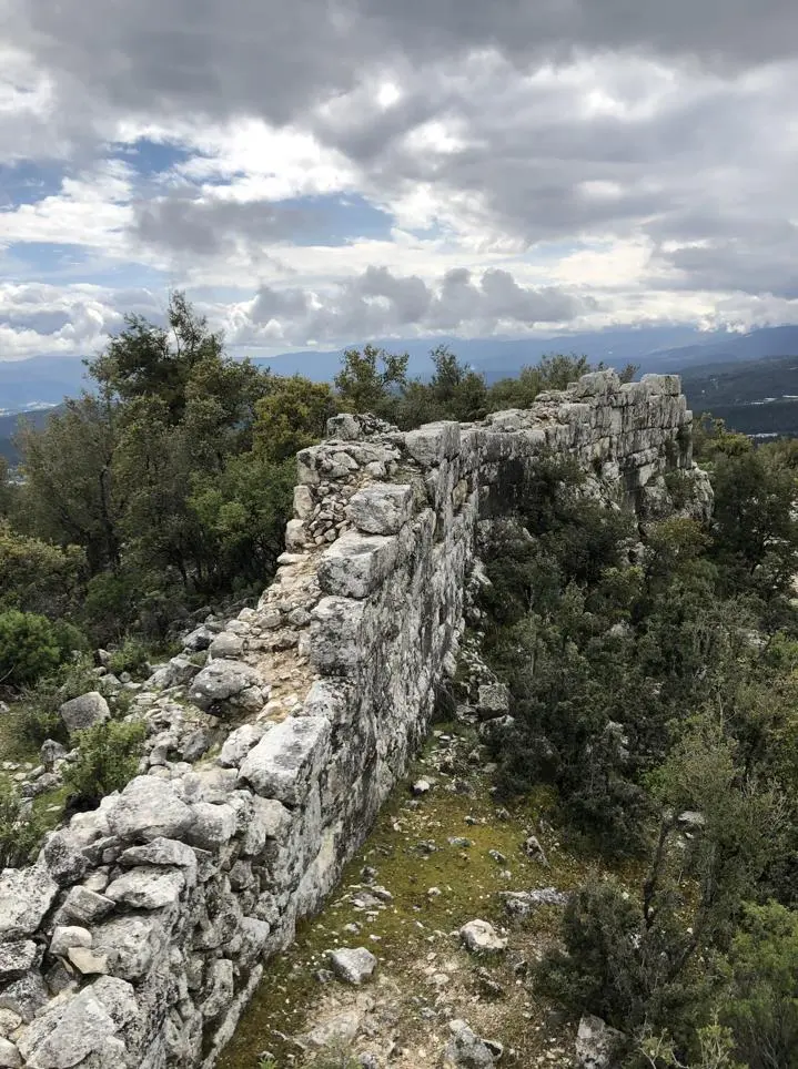 Arneai Antik Kenti