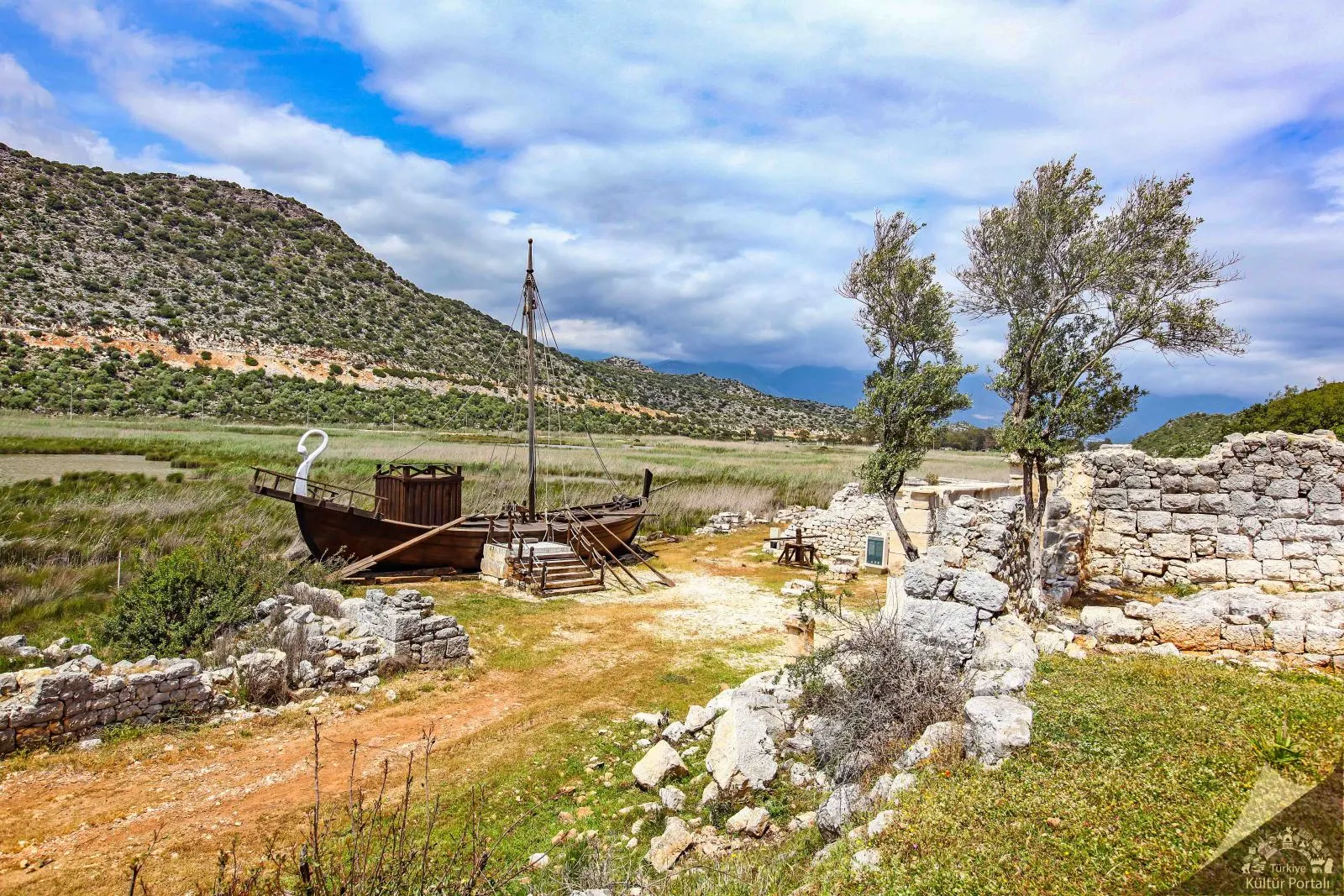 Andriake Antik Kenti
